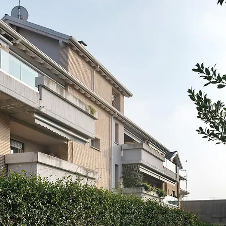 Apartment Maison Emozioni Terrace Limbiate